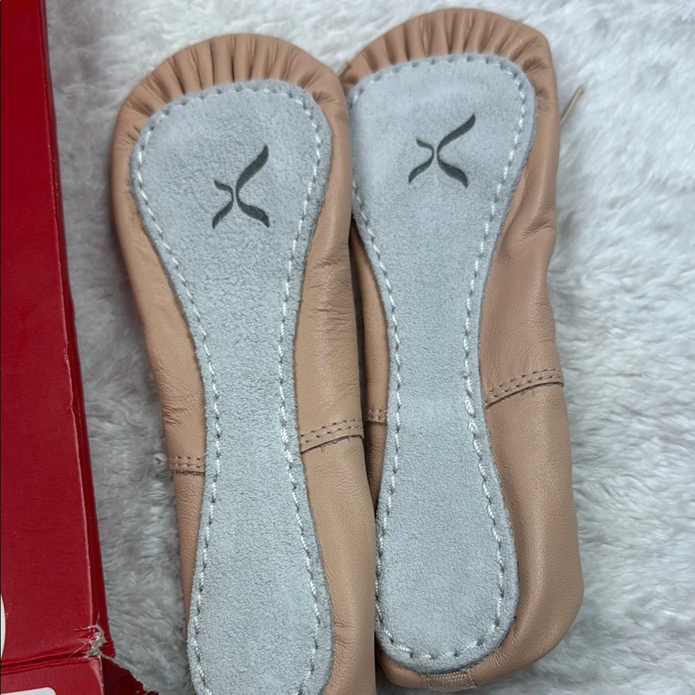 Capezio Kids Ballet Shoes in Tan